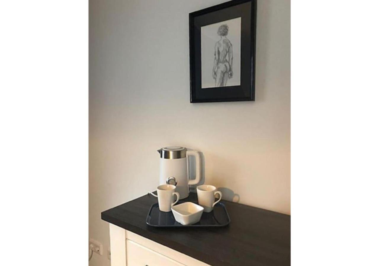 Geschmackvoller Neubau In Zirndorf. Apartment Luaran gambar