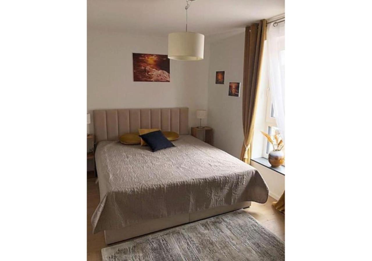 Geschmackvoller Neubau In Zirndorf. Apartment Luaran gambar